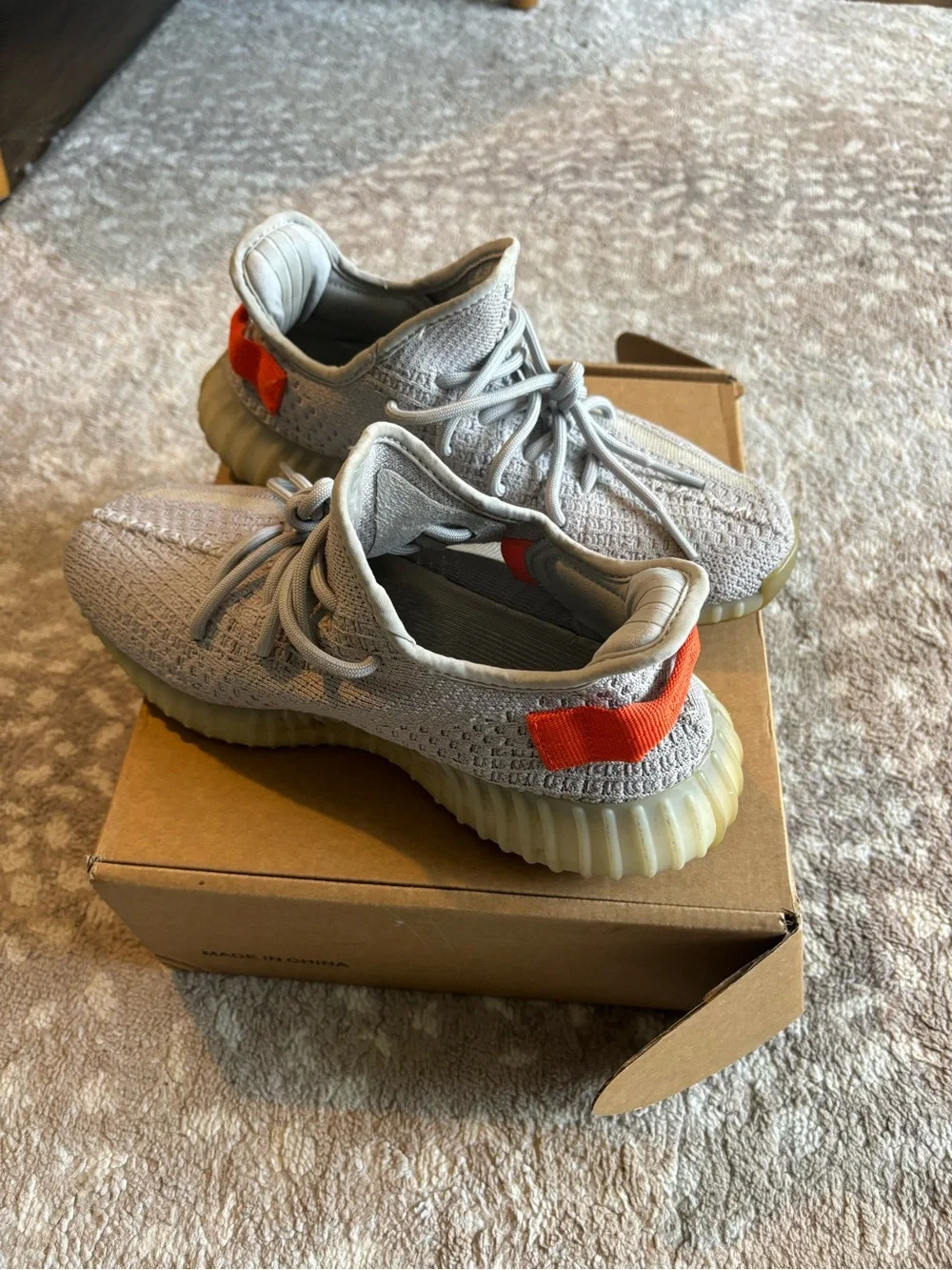 2020 adidas Yeezy Boost 350 V2 'Tail Light'